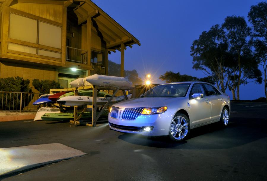  Lincoln MKZ 2010 года  (фото 205 из 211)